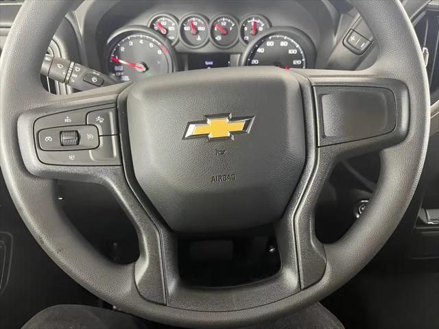 2026 Chevrolet Silverado 1500 4WD Crew Cab Short Bed Custom
