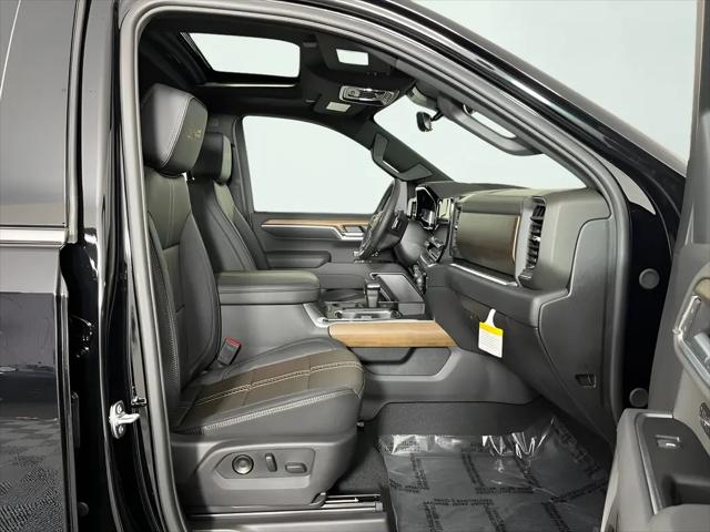 2026 Chevrolet Silverado 1500 4WD Crew Cab Short Bed High Country