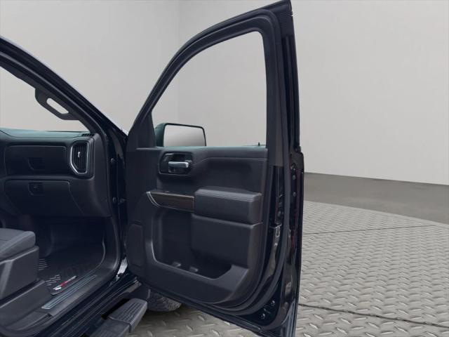 2022 Chevrolet Silverado 1500 4WD Crew Cab Standard Bed LT Trail Boss