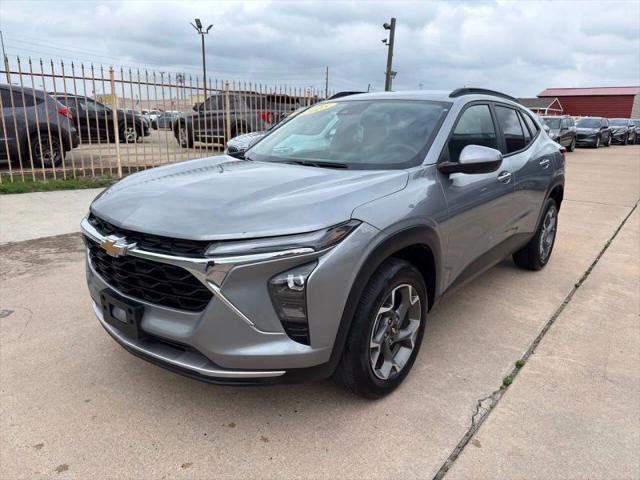 2025 Chevrolet Trax FWD LT