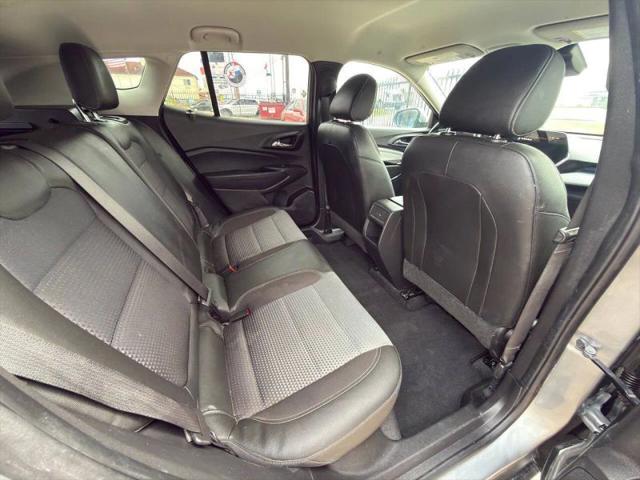2025 Chevrolet Trax FWD LT