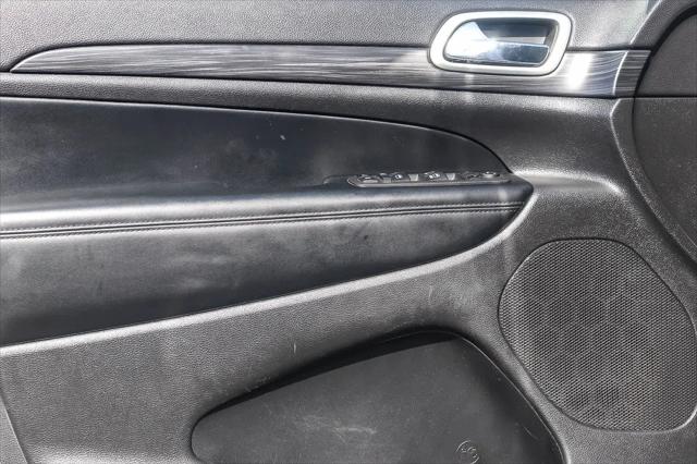 2022 Jeep Grand Cherokee Laredo X 4x2