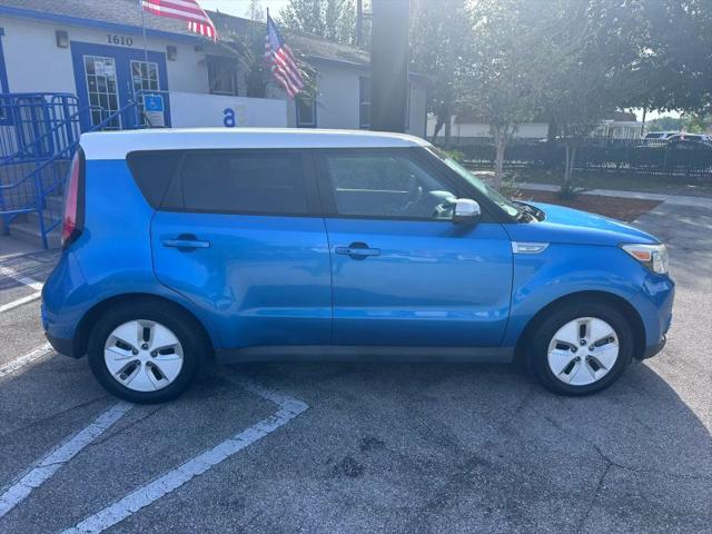 2015 Kia Soul EV +