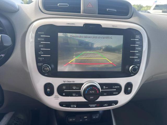2015 Kia Soul EV +