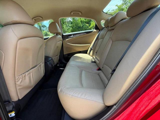 2012 Hyundai Sonata Hybrid Base