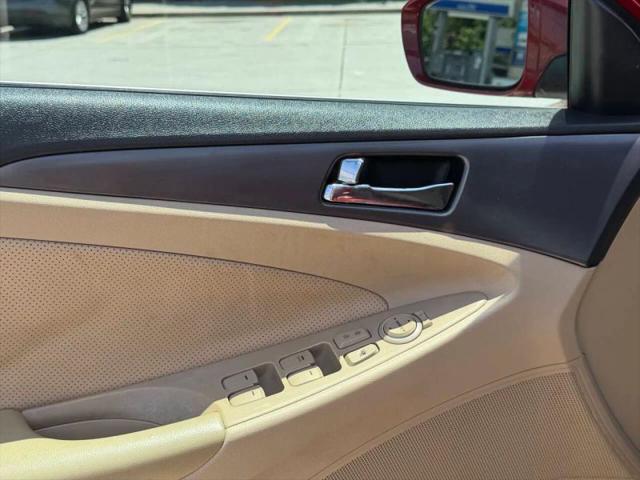 2012 Hyundai Sonata Hybrid Base