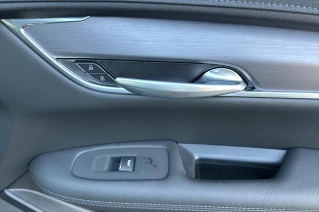 2025 Cadillac XT5 FWD Luxury