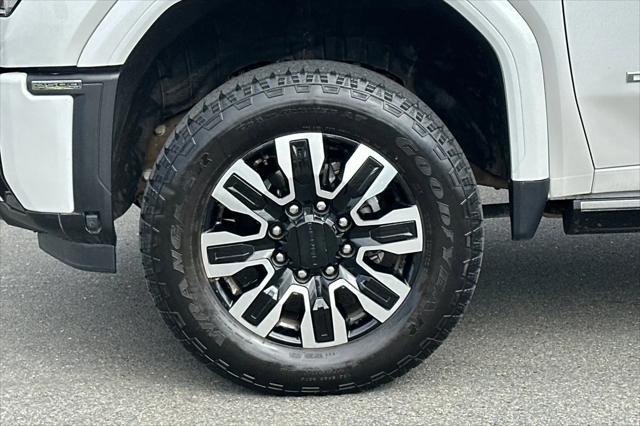 2025 GMC Sierra 2500HD 4WD Crew Cab Standard Bed Denali Ultimate