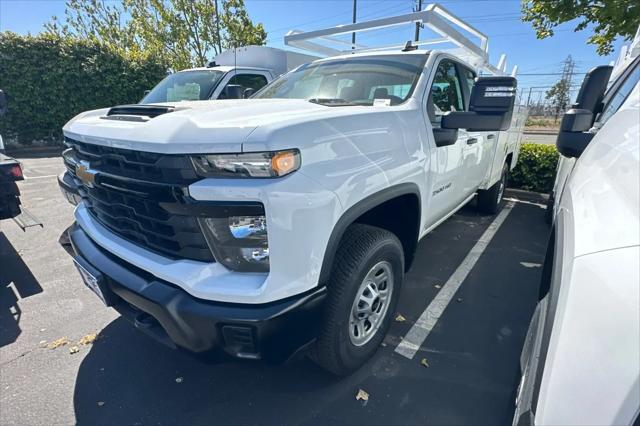 2026 Chevrolet Silverado 3500HD Double Cab, Long Bed, WT Dual Rear Wheel, RWD