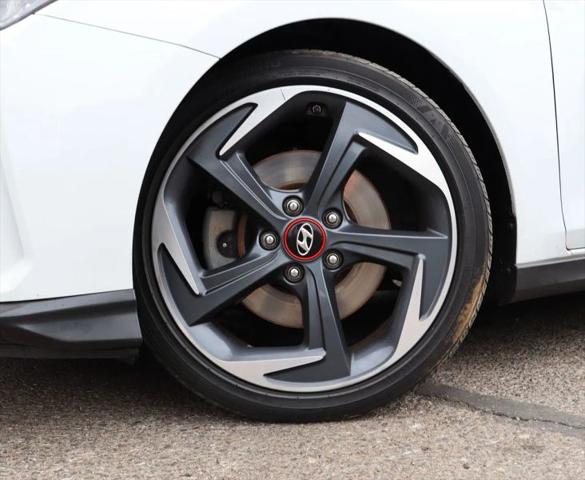 2019 Hyundai Veloster Turbo