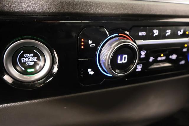 2023 Chevrolet Silverado 1500 4WD Crew Cab Short Bed LT with 2FL