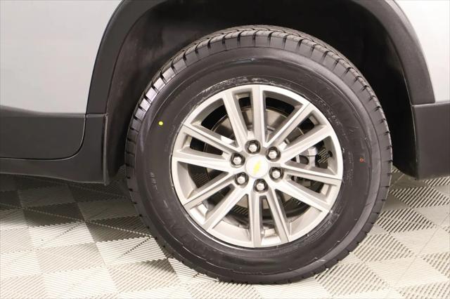 2023 Chevrolet Traverse AWD LT Cloth