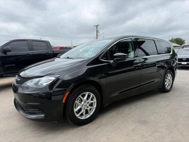 2022 Chrysler Voyager LX for sale in San Antonio, TX