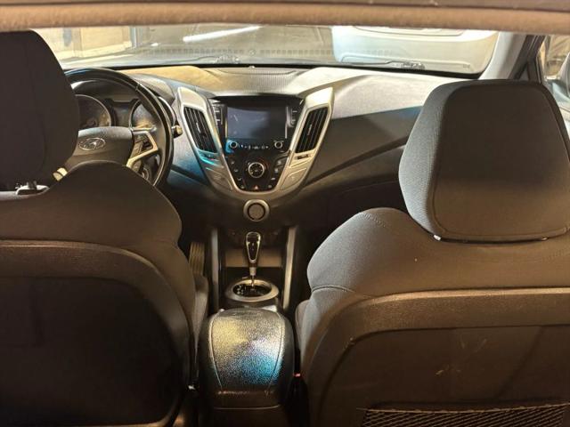 2017 Hyundai Veloster Base