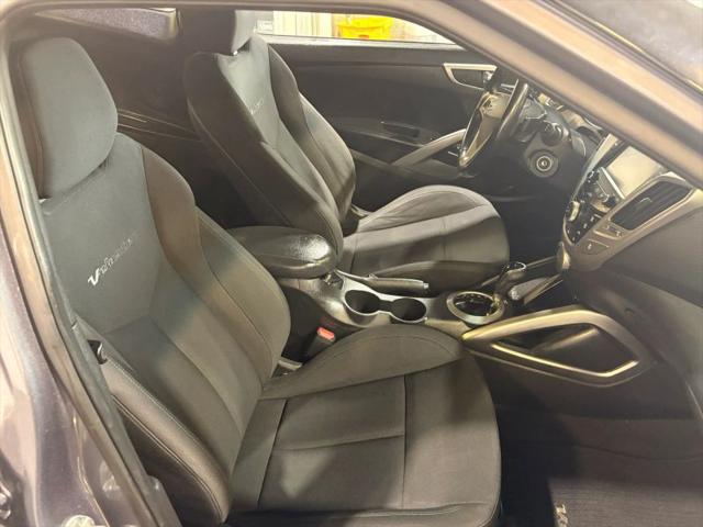 2017 Hyundai Veloster Base