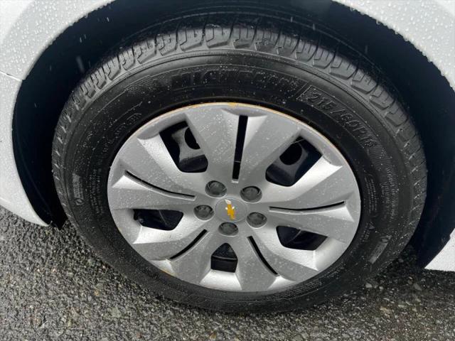 2014 Chevrolet Cruze LS Auto
