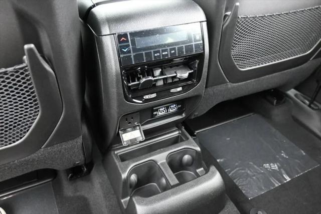 2026 Jeep Grand Cherokee L Altitude 4x4