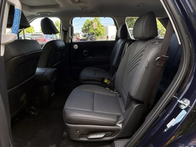 2026 Hyundai Palisade Hybrid Blue SEL Premium 7P