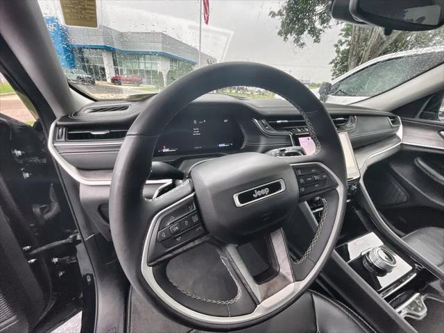 2023 Jeep Grand Cherokee Limited 4x2