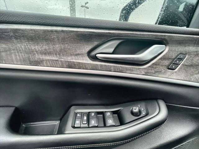 2023 Jeep Grand Cherokee Limited 4x2