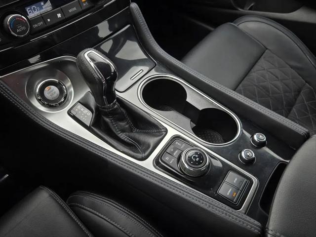 2017 Nissan Maxima 3.5 SR