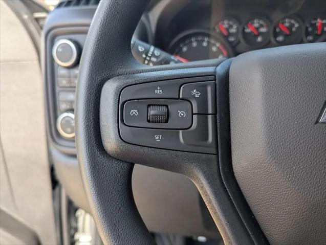 2026 Chevrolet Silverado 1500 4WD Crew Cab Short Bed Custom Trail Boss