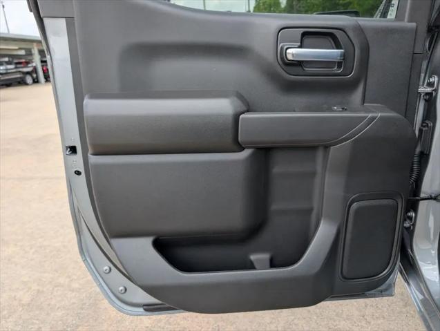 2026 Chevrolet Silverado 1500 4WD Crew Cab Short Bed Custom Trail Boss