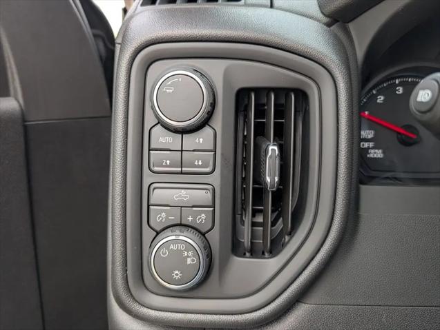 2026 Chevrolet Silverado 1500 4WD Crew Cab Short Bed Custom Trail Boss
