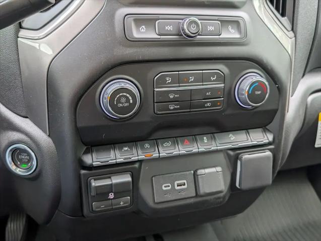2026 Chevrolet Silverado 1500 4WD Crew Cab Short Bed Custom Trail Boss