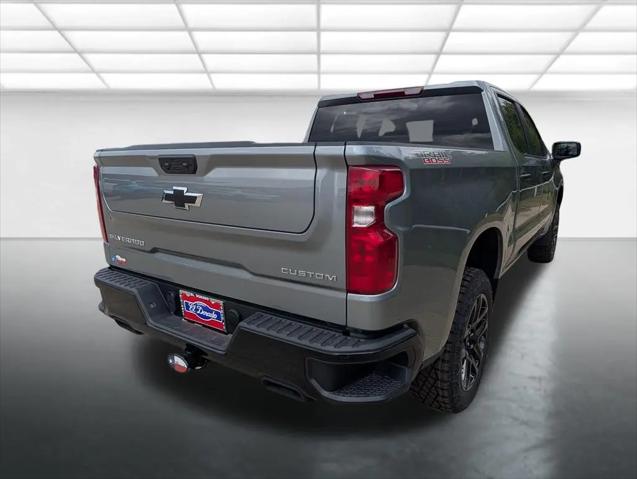 2026 Chevrolet Silverado 1500 4WD Crew Cab Short Bed Custom Trail Boss