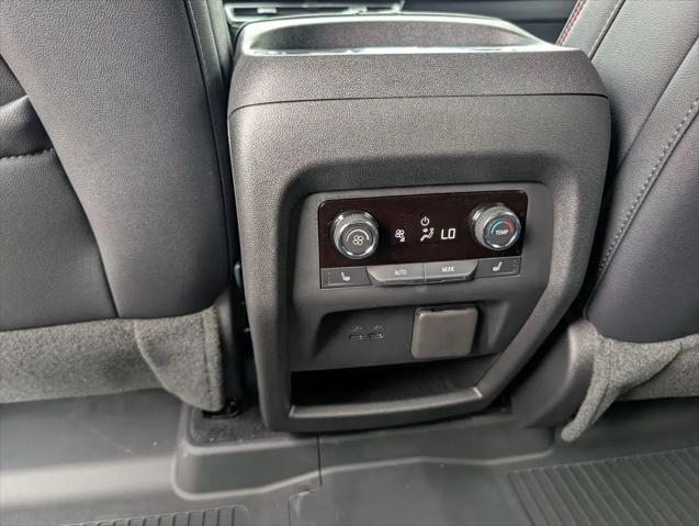 2026 Chevrolet Traverse FWD RS
