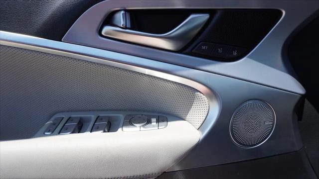 2019 Genesis G70 2.0T Advanced