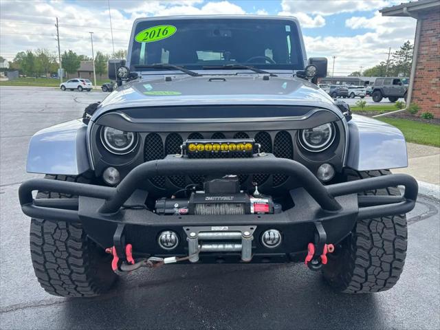 2016 Jeep Wrangler Unlimited Sahara