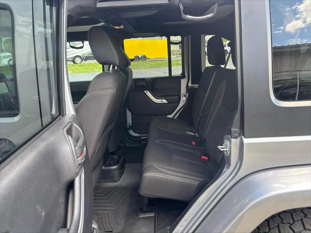 2016 Jeep Wrangler Unlimited Sahara