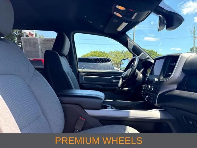 2022 Ram 1500 Big Horn Crew Cab 4x4 6'4" Box