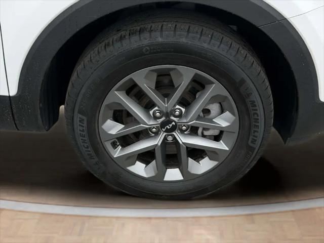 2024 Kia Telluride LX