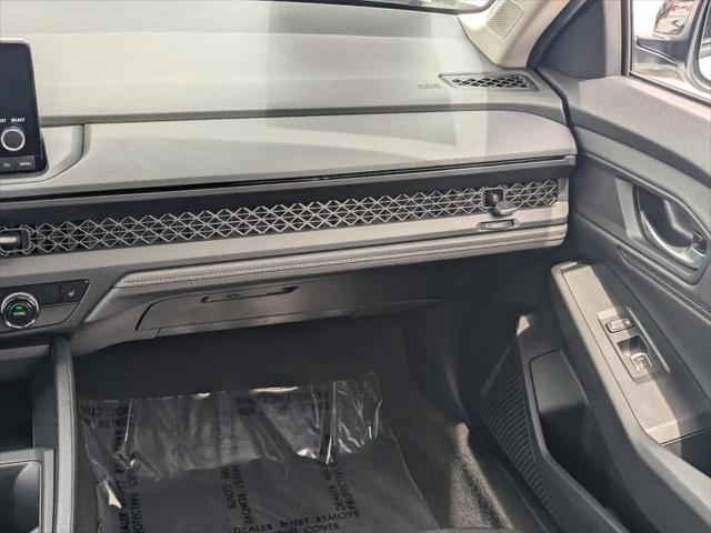 2025 Honda Accord Sedan SE