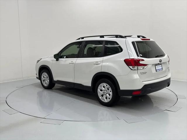 2023 Subaru Forester Base