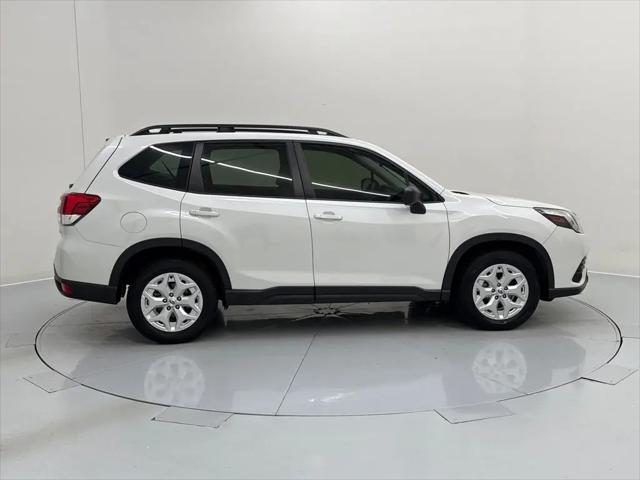 2023 Subaru Forester Base