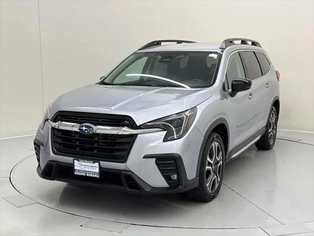 2024 Subaru Ascent Limited 8-Passenger for sale in Bensenville, IL