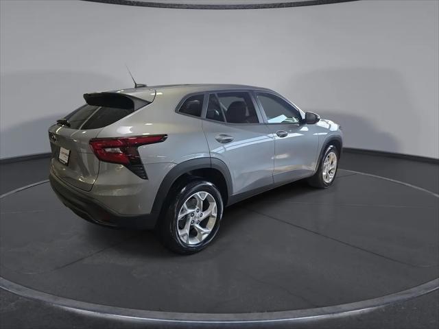 2026 Chevrolet Trax FWD LS