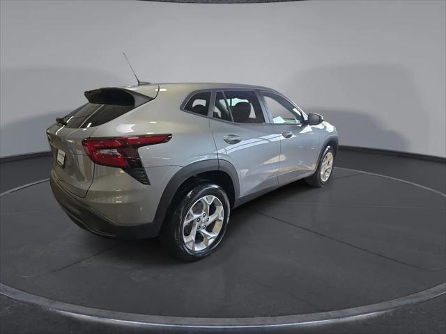 2026 Chevrolet Trax FWD LS