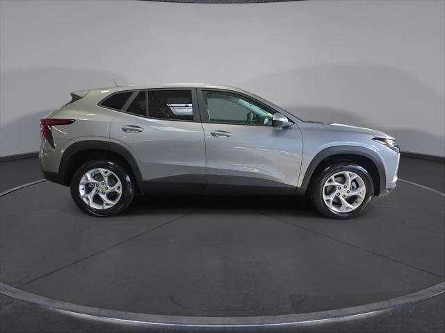 2026 Chevrolet Trax FWD LS