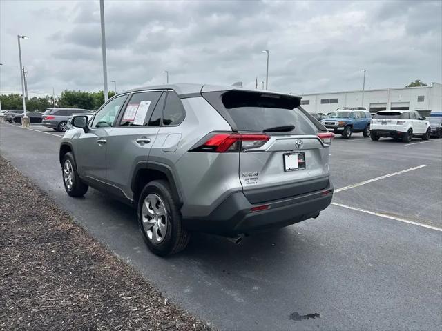 2024 Toyota RAV4 LE