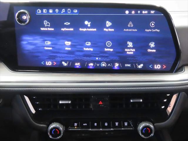 2025 Chevrolet Suburban 4WD LT