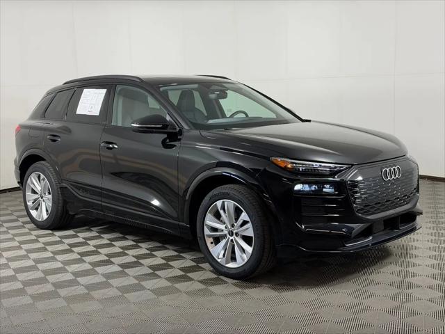 2025 Audi Q6 e-tron Premium Plus