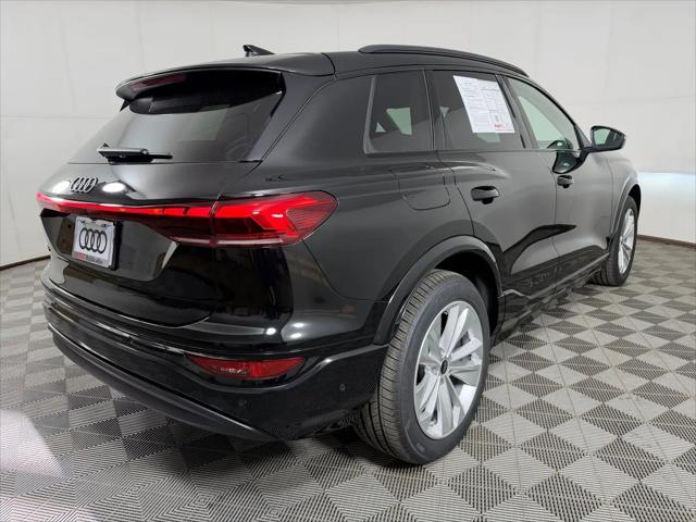 2025 Audi Q6 e-tron Premium Plus