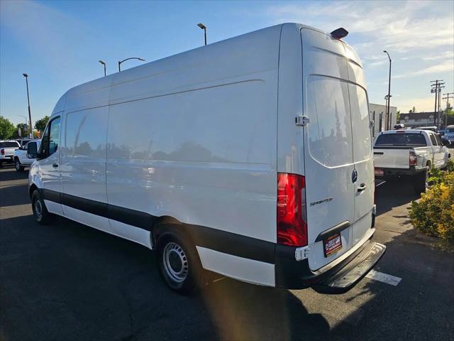 2021 Mercedes-Benz Sprinter 2500 High Roof I4