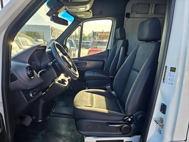 2021 Mercedes-Benz Sprinter 2500 High Roof I4