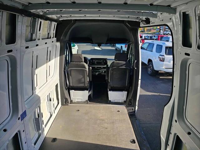 2021 Mercedes-Benz Sprinter 2500 High Roof I4